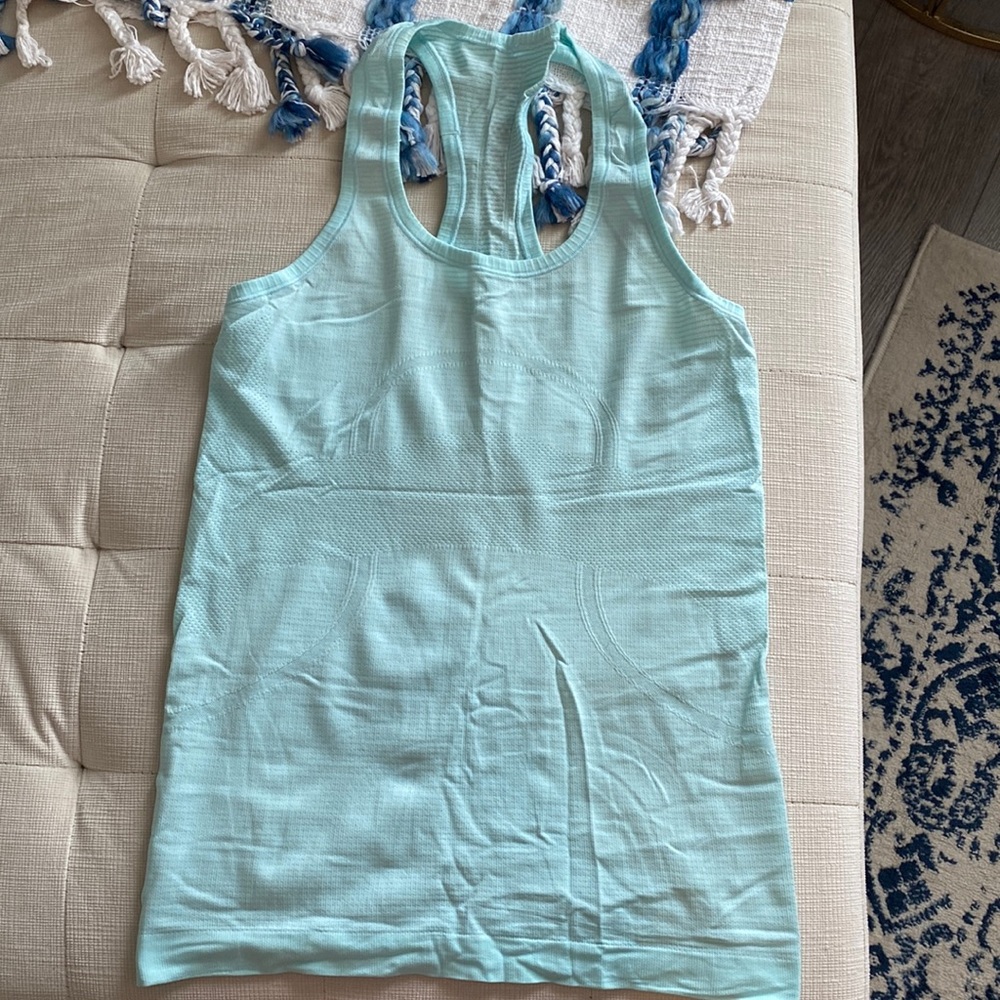 Lululemon Swiftly Tech Tank
